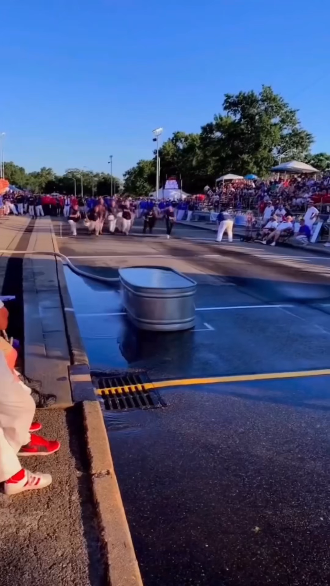BUCKET TOSS TRANSITIONAL VIRAL VIDEO