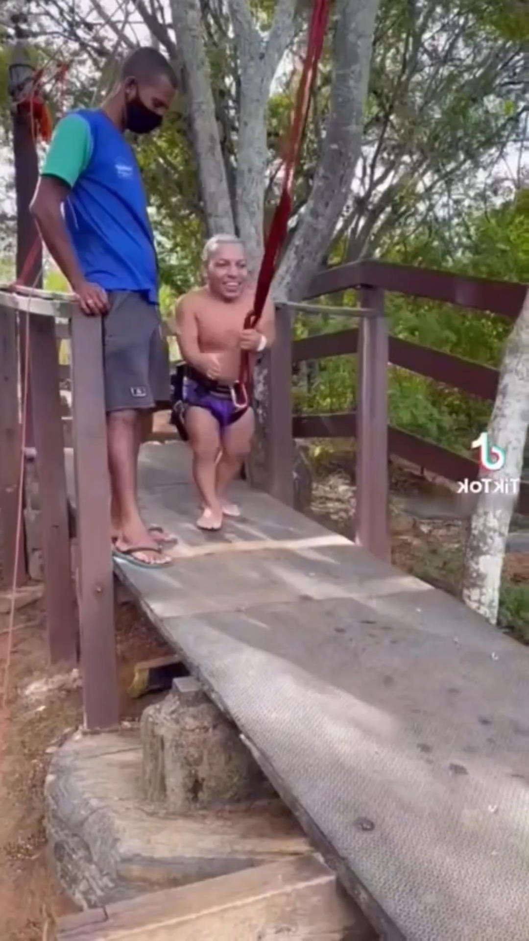 LIL ZIPLINE TRANSITIONAL VIRAL VIDEO