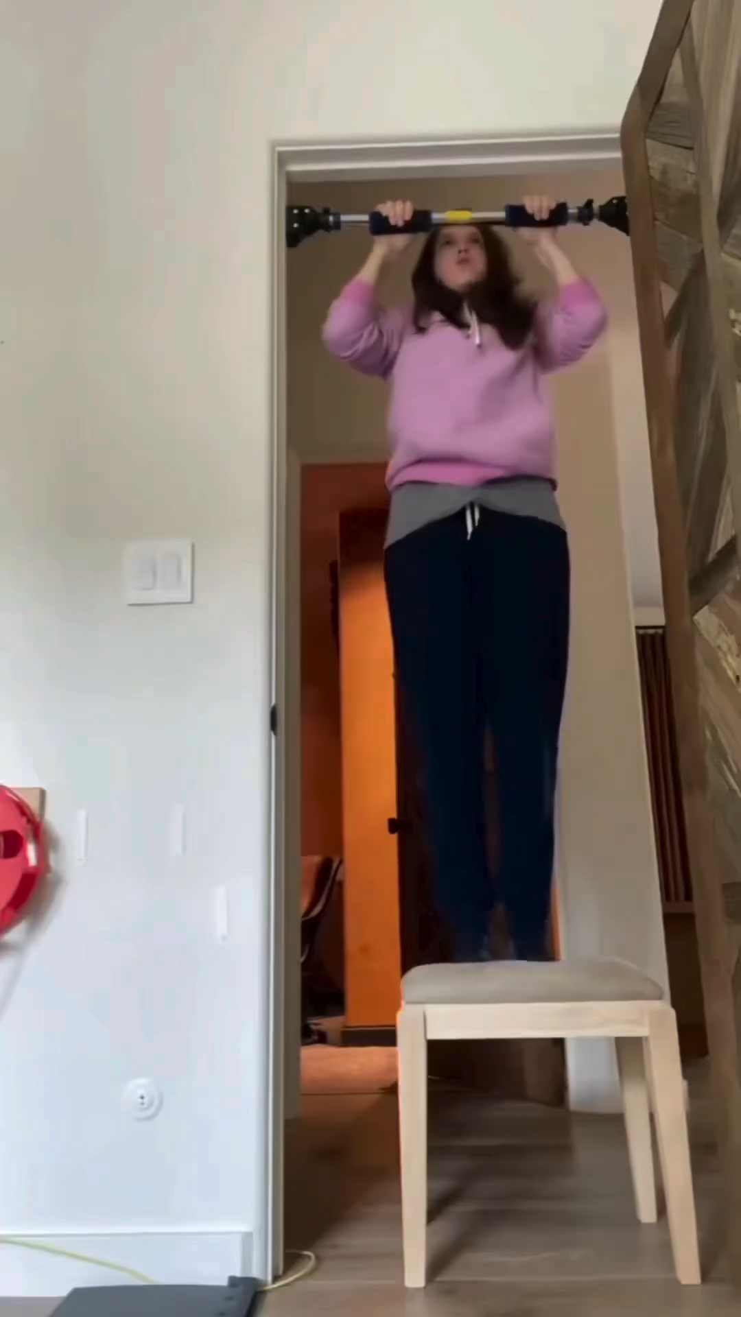 PULL UP FAIL TRANSITIONAL VIRAL VIDEO