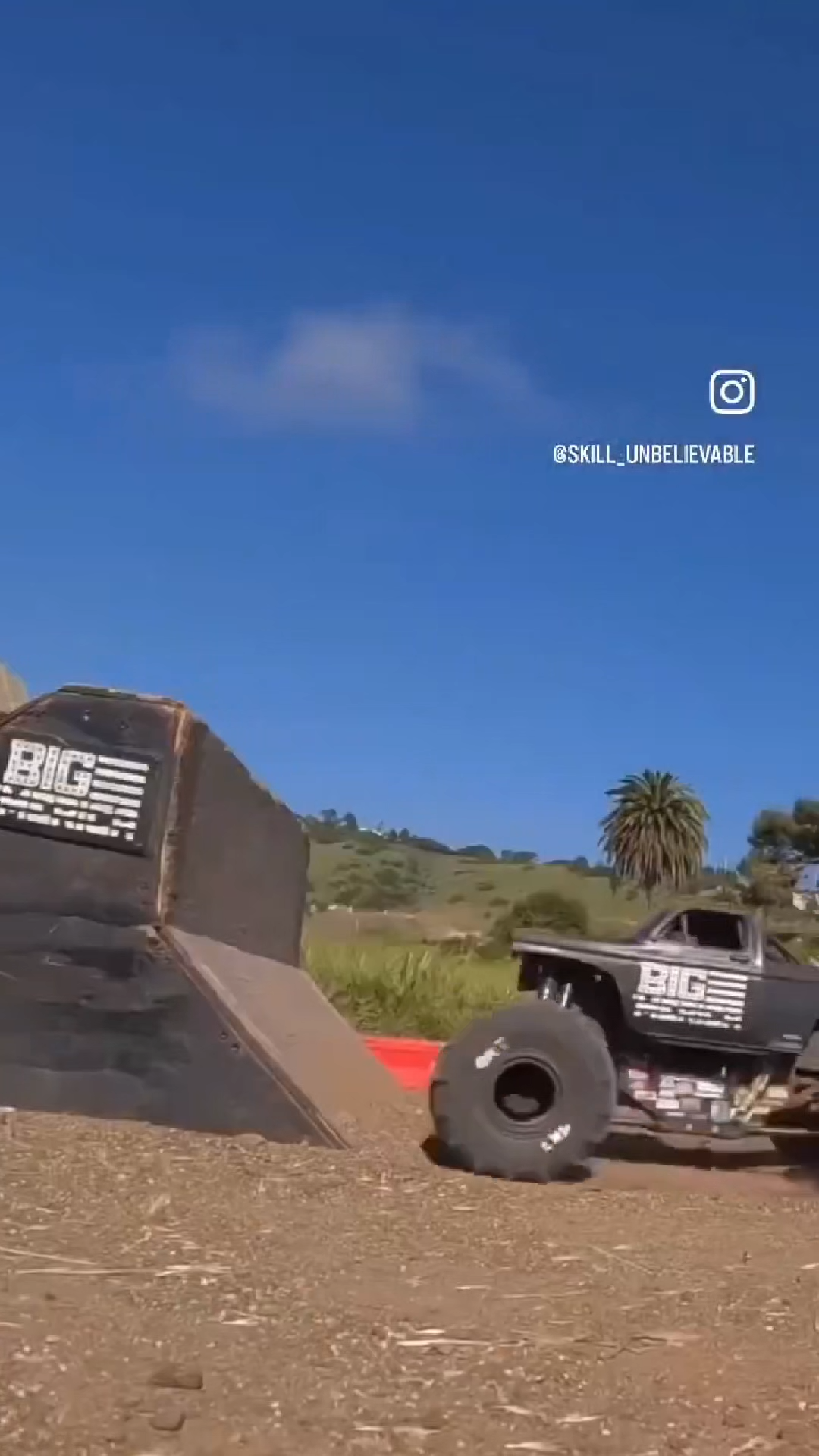TRUCK FLIP TRANSITIONAL VIRAL VIDEO