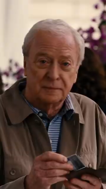 YES HEAD NOD MEME  ALFRED CHRISTIAN BALE TOBY MAGUIRE CAPRIO TOM CRUISE TRANSITIONAL VIRAL VIDEO